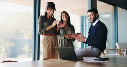 Werkgevers opvallend positief over medewerkers